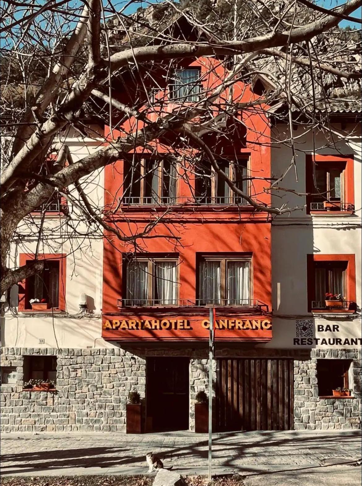 Apartahotel 칸프랑크 외부 사진